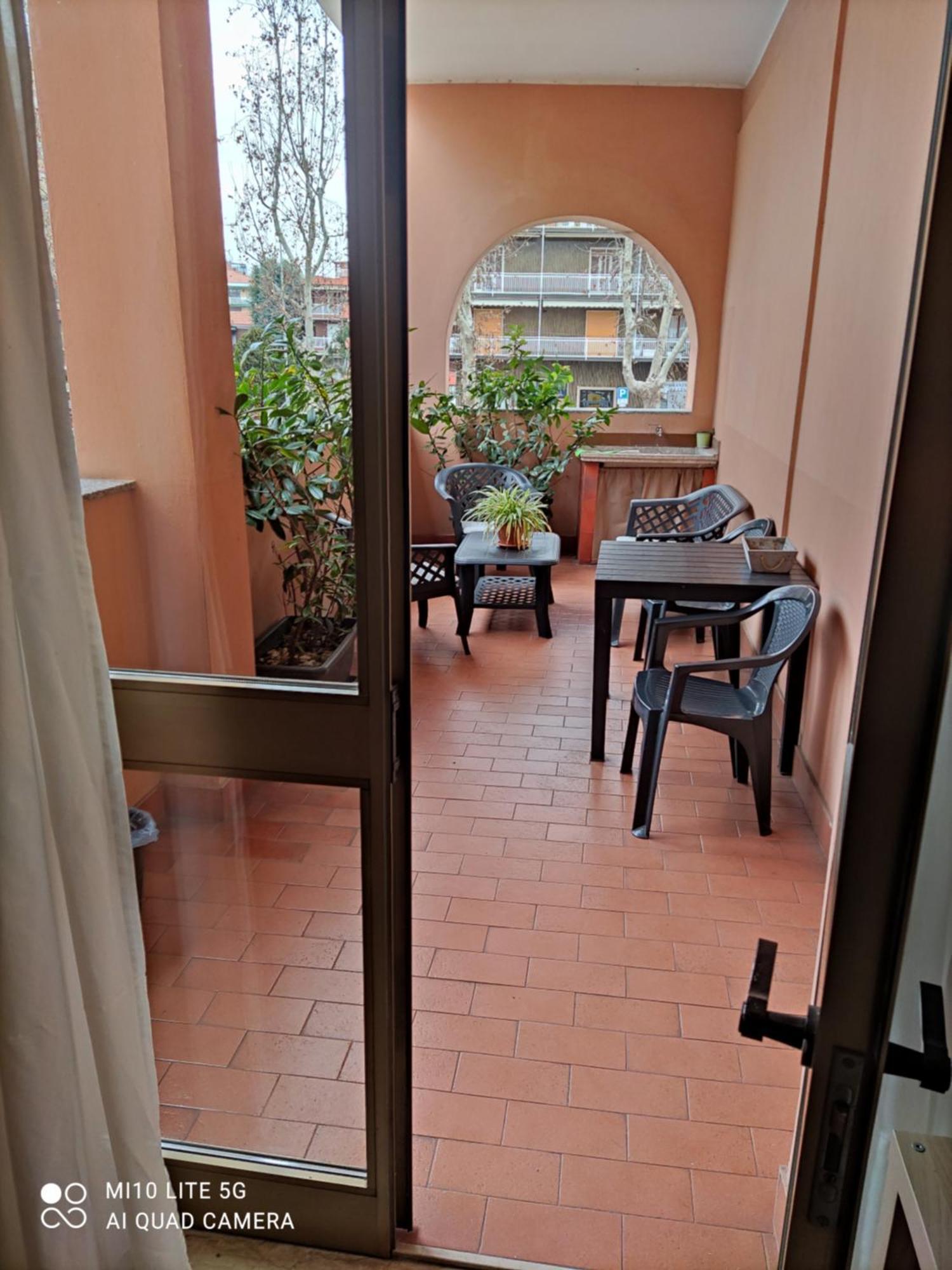 Hostal D'Annunzio House Cesano Boscone Dış mekan fotoğraf