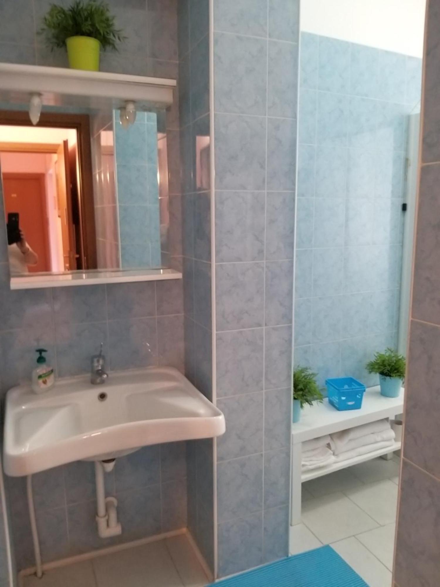 Hostal D'Annunzio House Cesano Boscone Dış mekan fotoğraf